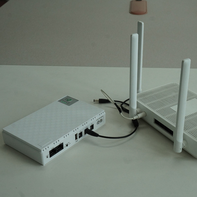 Uninterruptible Power Supply Dc Mini Ups for Wifi Router And Antenna 10400mah